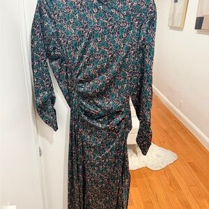 ASTR Ruched Floral Long Sleeve Midi Dress